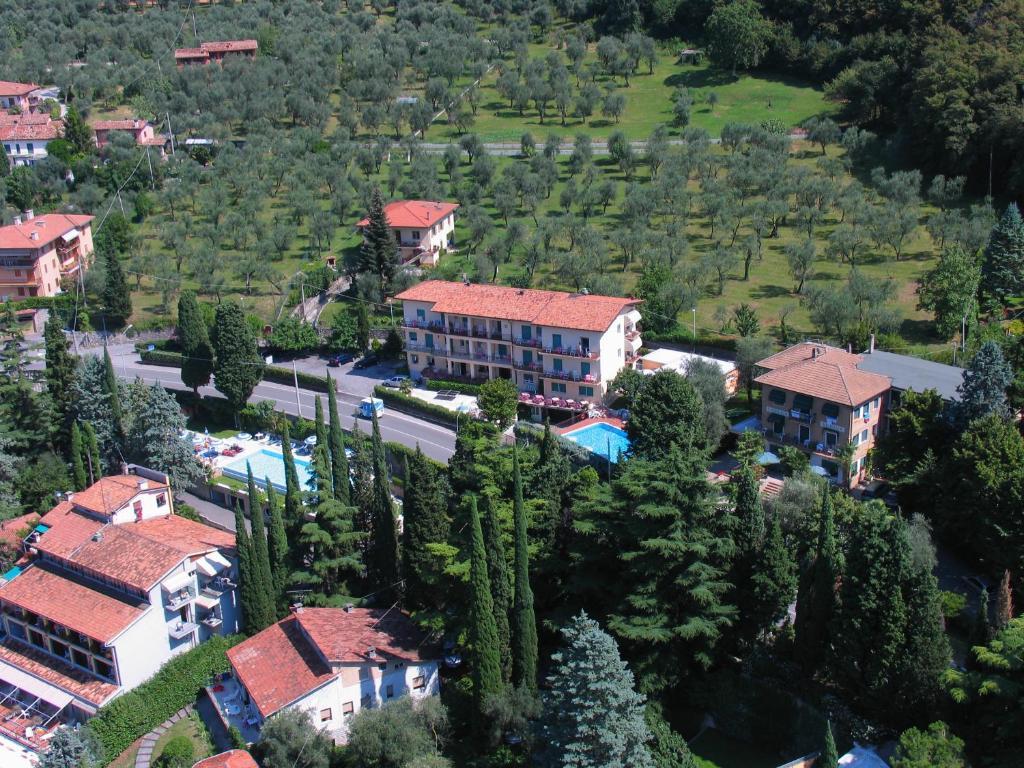 Hotel Casa Serena Malcesine Extérieur photo